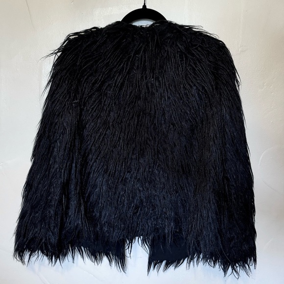 Ladakh X Urban Outfitters faux fur jacket - Picture 3 of 4